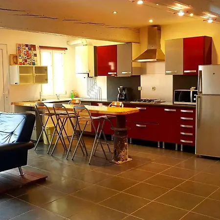 Propriete De 4 Chambres Avec Terrasse A Dom wakacyjny *