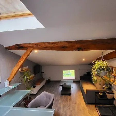 Dom wakacyjny Propriete De 4 Chambres Avec Terrasse A *